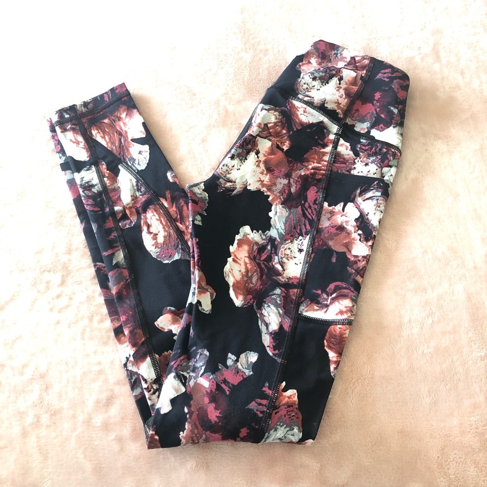 NEW | VS | Floral Knockout Legging | XS